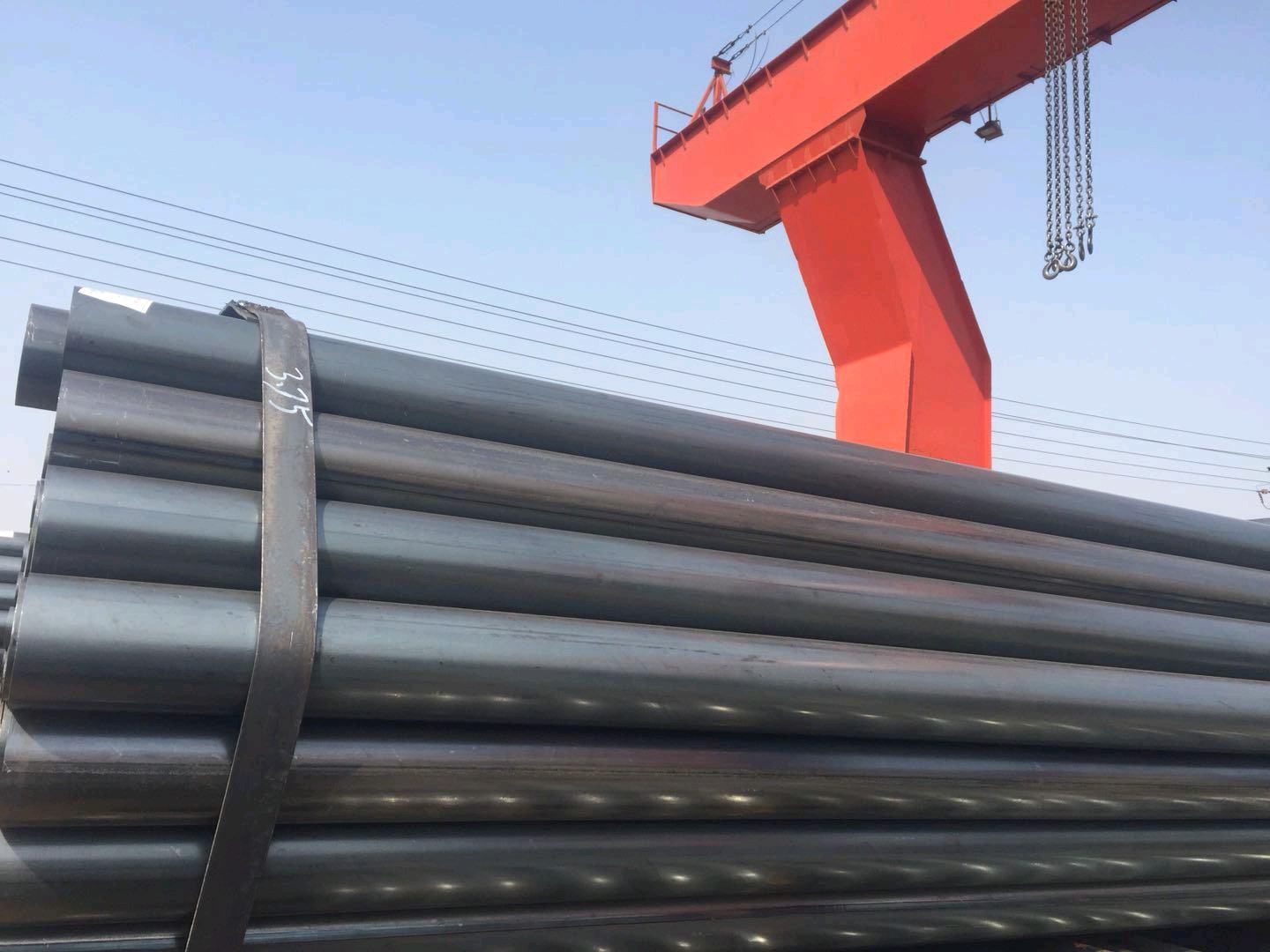 ERW Black Carbon Steel Pipe Beveled Ends